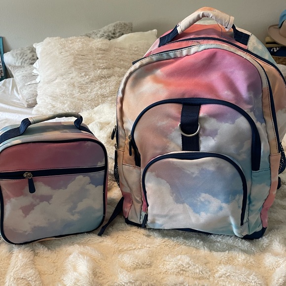 Girls’/Teen Pottery Barn Teen Rainbow Cloud large backpack & lunchbag